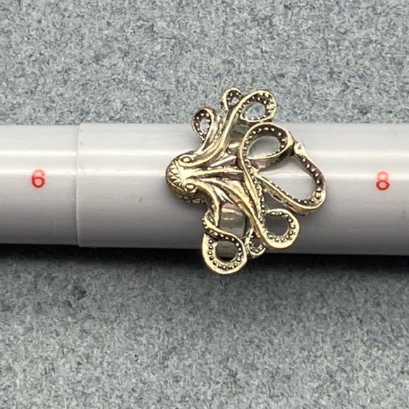Octopus Ring As Is Silver Adjustable Size 7 + Detailed Boho Nautical Sea Life - Picture 3 of 7